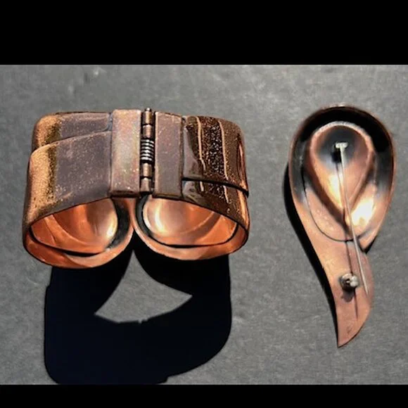 Vintage Mid Century Mod Renoir COPPER hinged Cuff Bracelet & Brooch Set - Picture 5 of 15